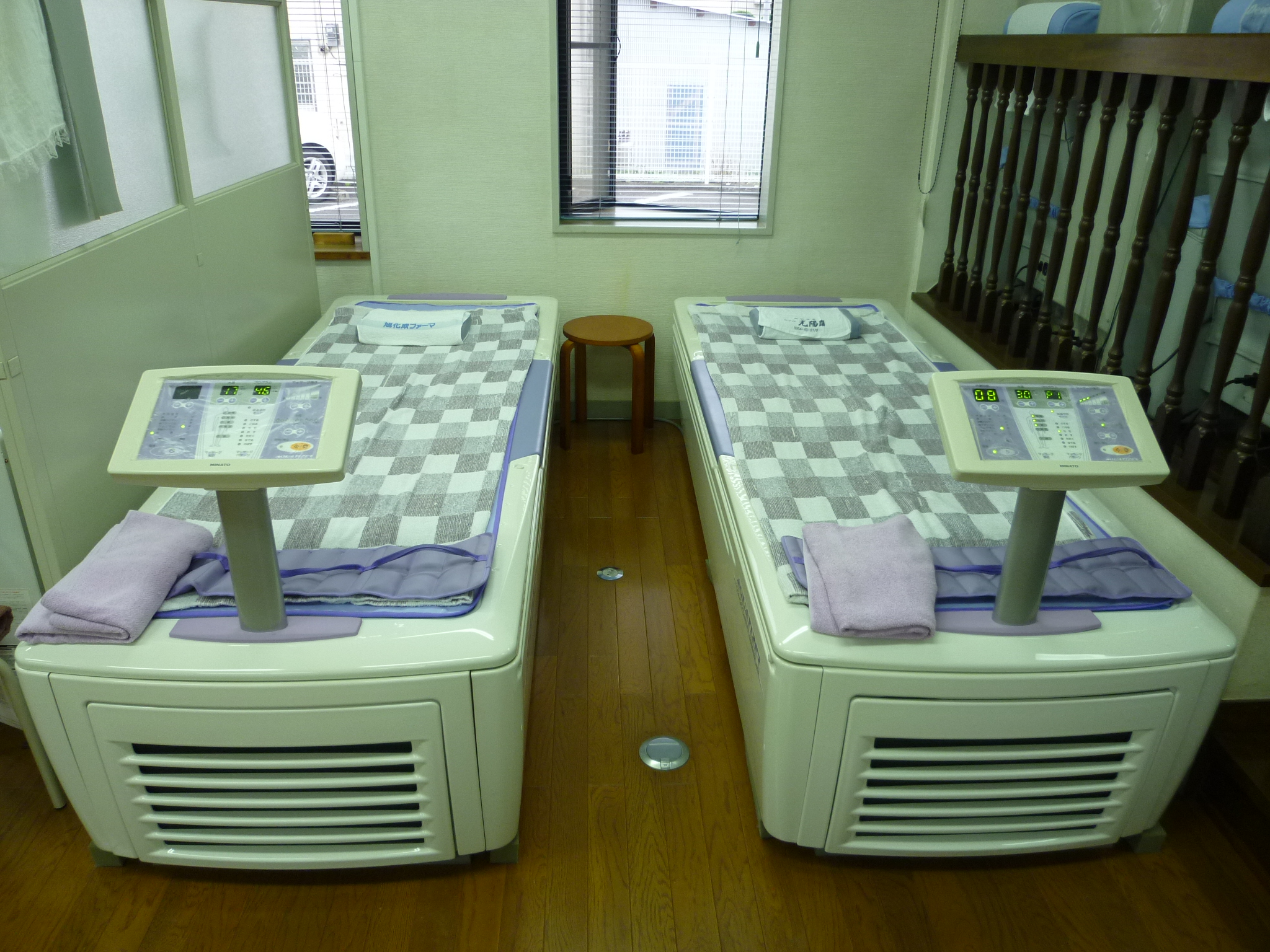 ローリングベッド 整骨院にて使用